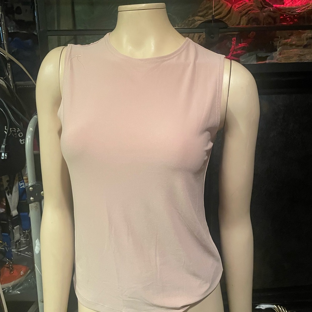 Susan Lawrence Pink Fitted Sleeveless Tank Top